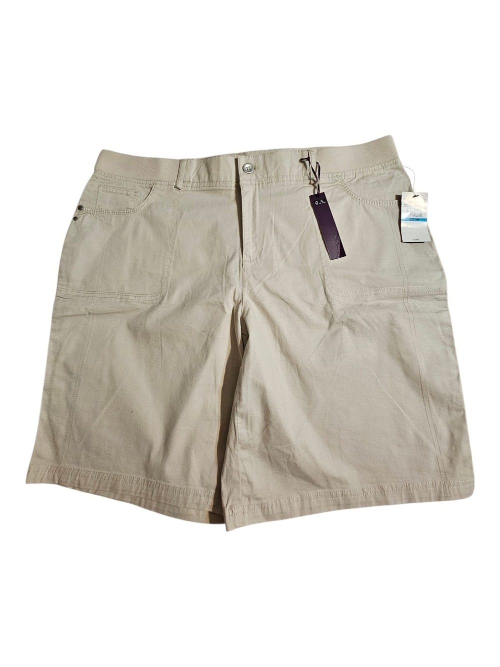 Gloria Vanderbilt Beige Women's Bermuda Shorts